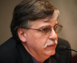 20120402_kintto_lucas_efe